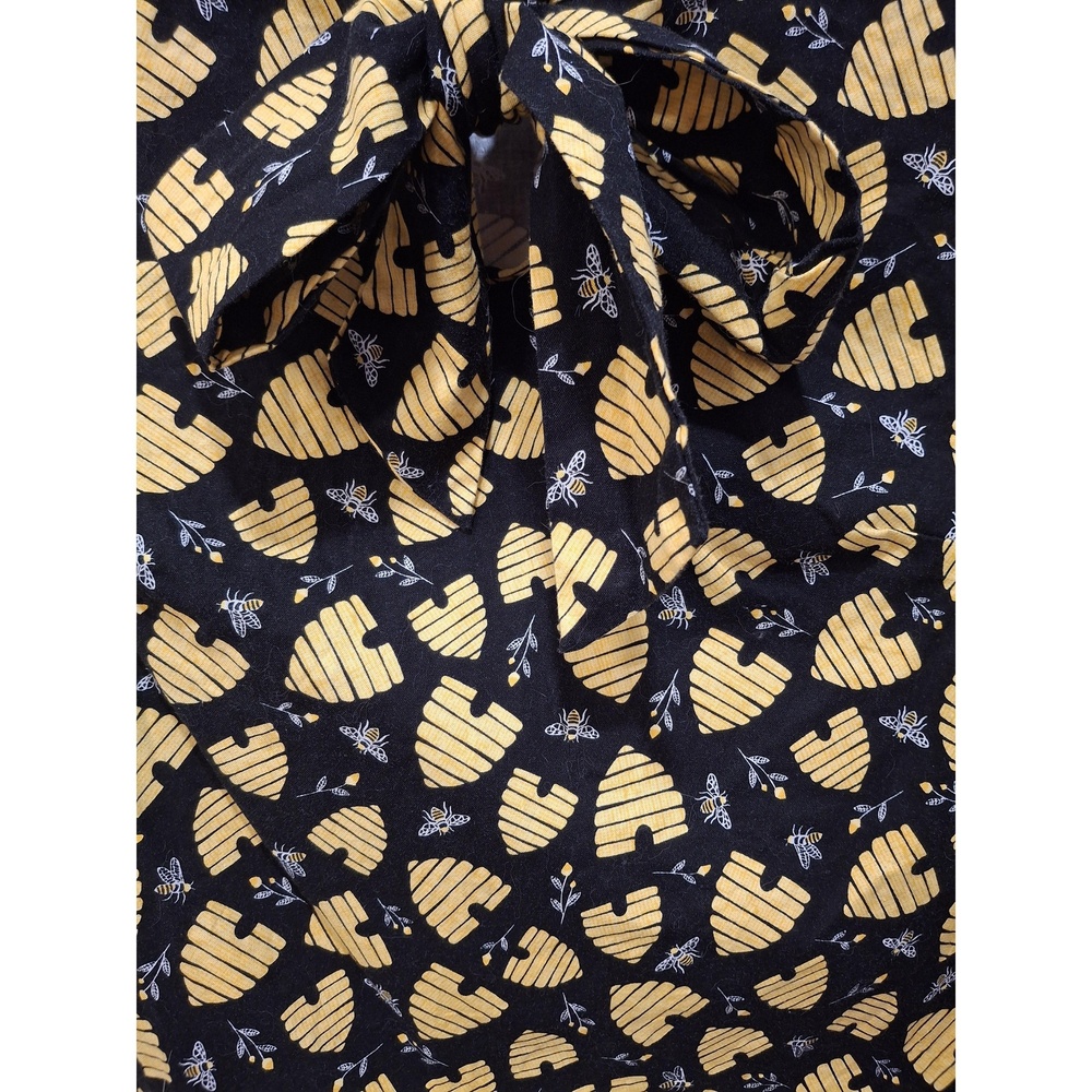 Retrolicious Limited Edition Black Beehive Bee Print Bow Tie Blouse Size L - Picture 5 of 6